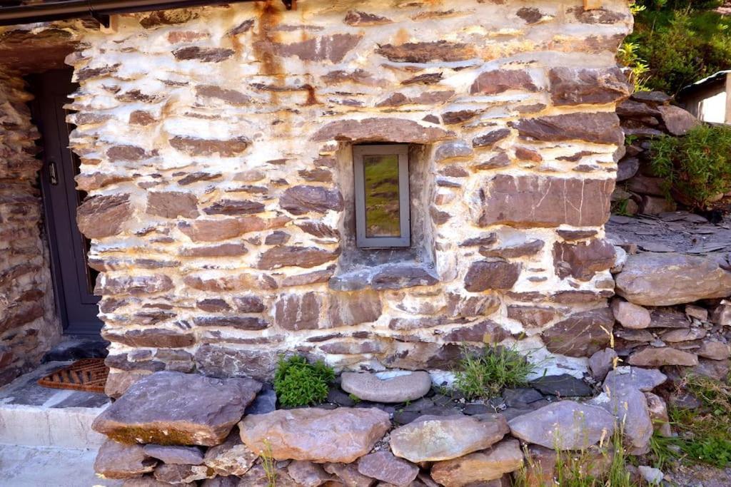 Secluded Cottage Nestled In The Beara Peninsula Killarney Exterior photo